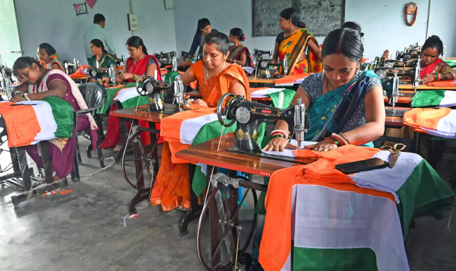 सिलाई को बनाये व्यवसाय Sewing Business